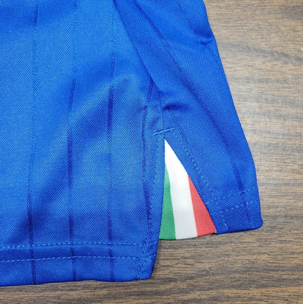 Women's Puma Italy Soccer Jersey EUC - Picture 9 of 9